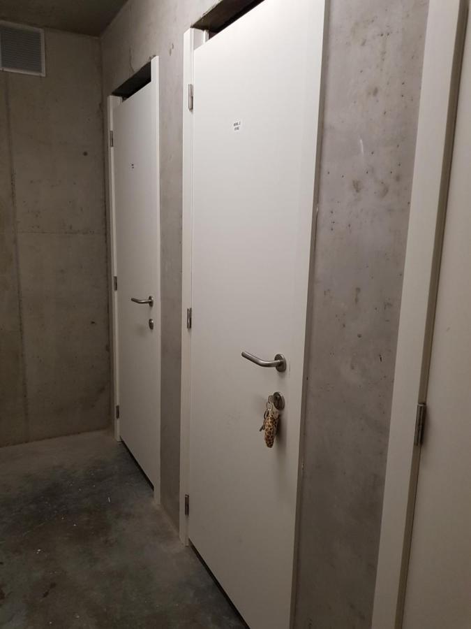 Koksijde Zeedijk La Digue 102 Appartement Met Garage - Lateraal Zeezicht Zewnętrze zdjęcie